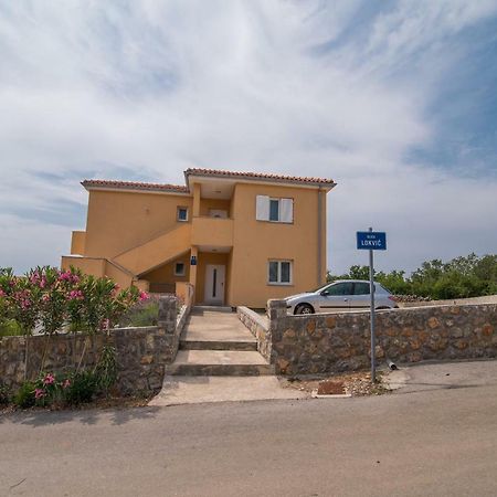 Apartments Sanjin Kornić エクステリア 写真