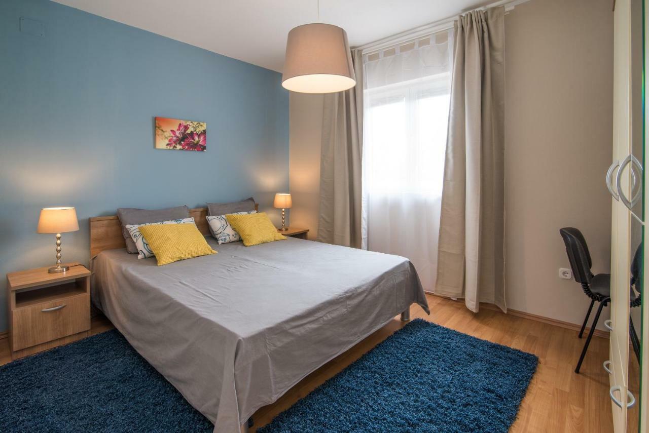 Apartments Sanjin Kornić エクステリア 写真