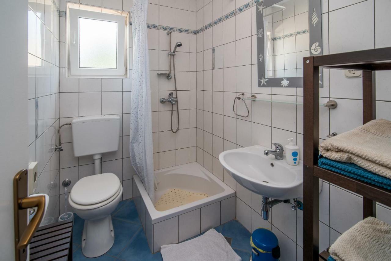 Apartments Sanjin Kornić エクステリア 写真