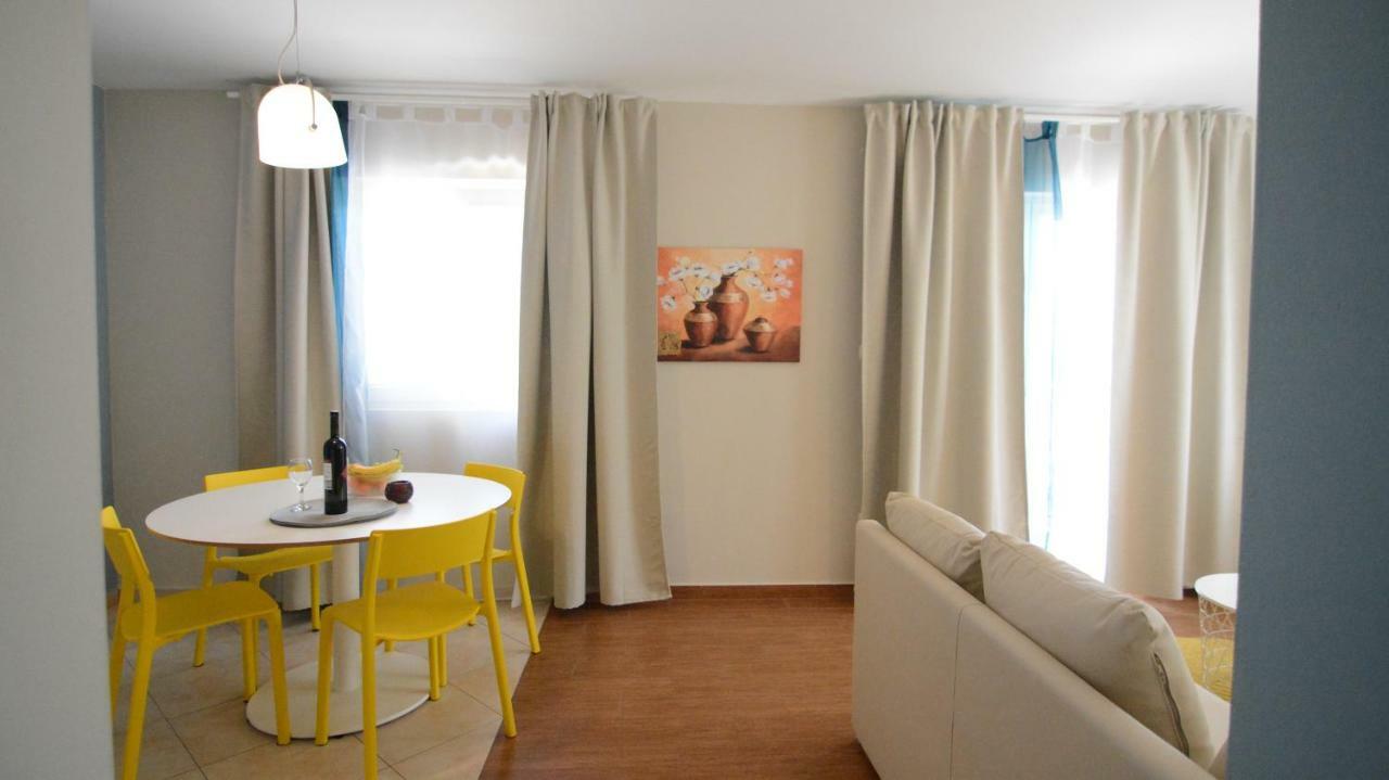 Apartments Sanjin Kornić エクステリア 写真